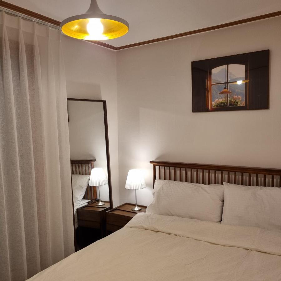 Hongik Hongdae Yeonnam Hoi-House Apartment โซล ภายนอก รูปภาพ