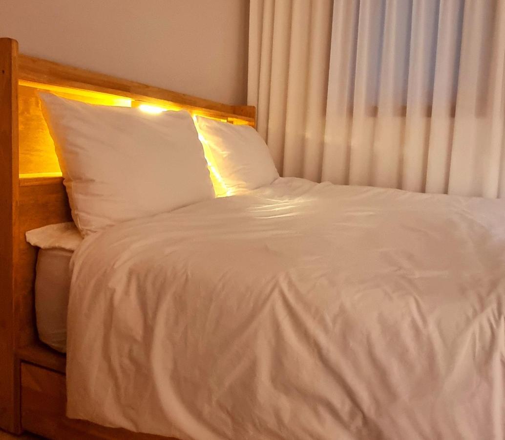 Hongik Hongdae Yeonnam Hoi-House Apartment โซล ภายนอก รูปภาพ